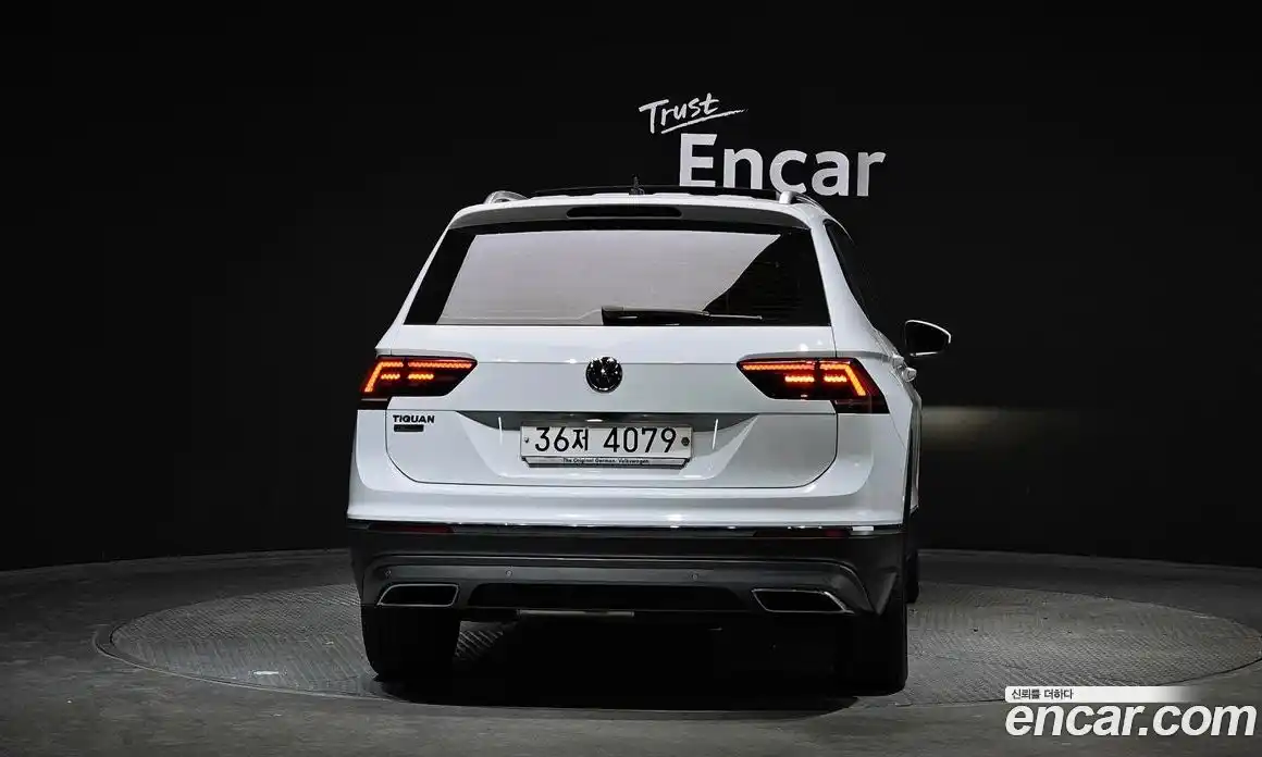 Volkswagen Tiguan 2018 2.0 гидро в Москве № 472130, фото 4