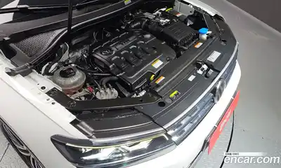 Volkswagen Tiguan 2018 2.0 гидро в Москве № 472130, миниатюра 6