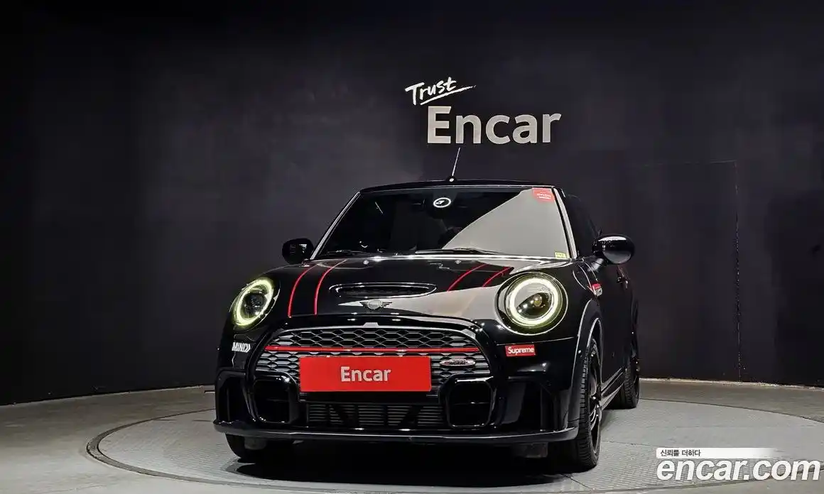 Mini Cooper Convertible 2022 2.0 гидро в Москве № 499056, фото 3