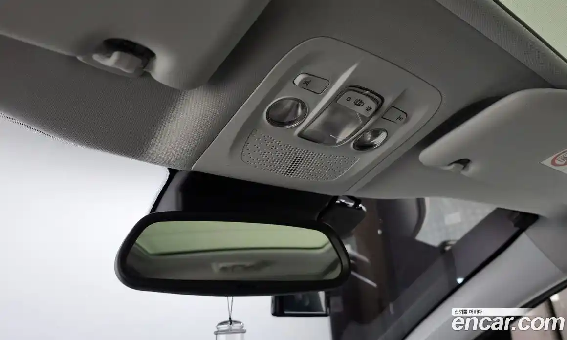 Peugeot 2008 2017 1.6 гидро в Москве № 500511, фото 17