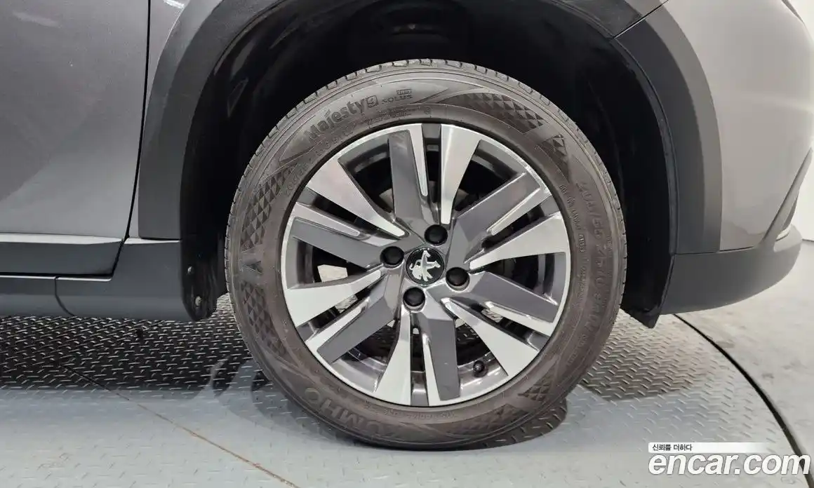 Peugeot 2008 2017 1.6 гидро в Москве № 500511, фото 5