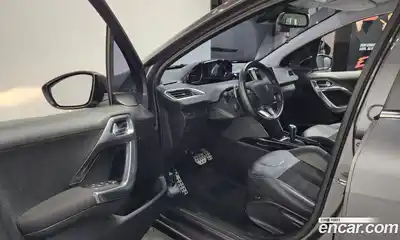 Peugeot 2008 2017 1.6 гидро в Москве № 500511, миниатюра 10