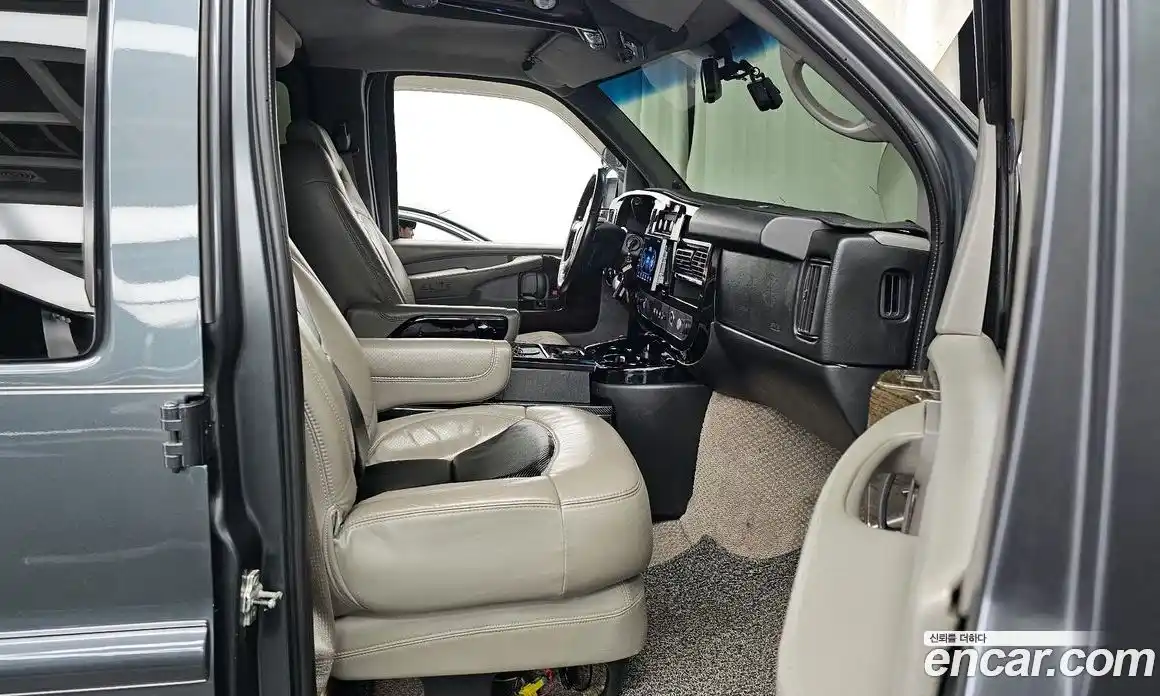 Chevrolet Express Van 2014 5.3 гидро в Москве № 500971, фото 11