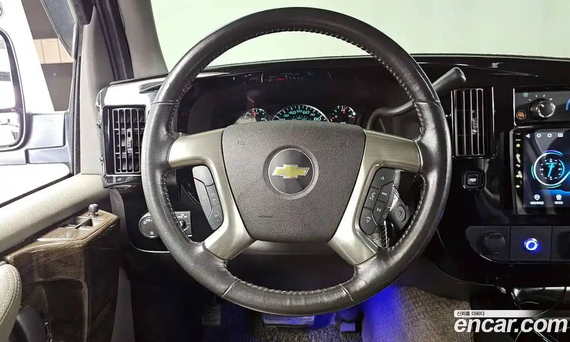 Chevrolet Express Van 2014 5.3 гидро в Москве № 500971, фото 13