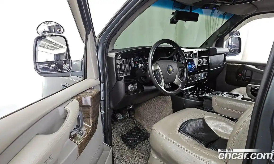 Chevrolet Express Van 2014 5.3 гидро в Москве № 500971, фото 10