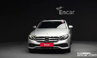 Mercedes-Benz E-Class 2020 1.9 гидро, миниатюра 3