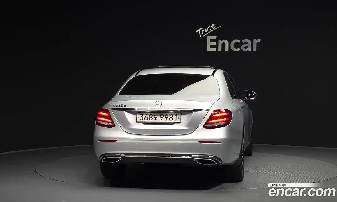 Mercedes-Benz E-Class 2020 1.9 гидро, фото 4