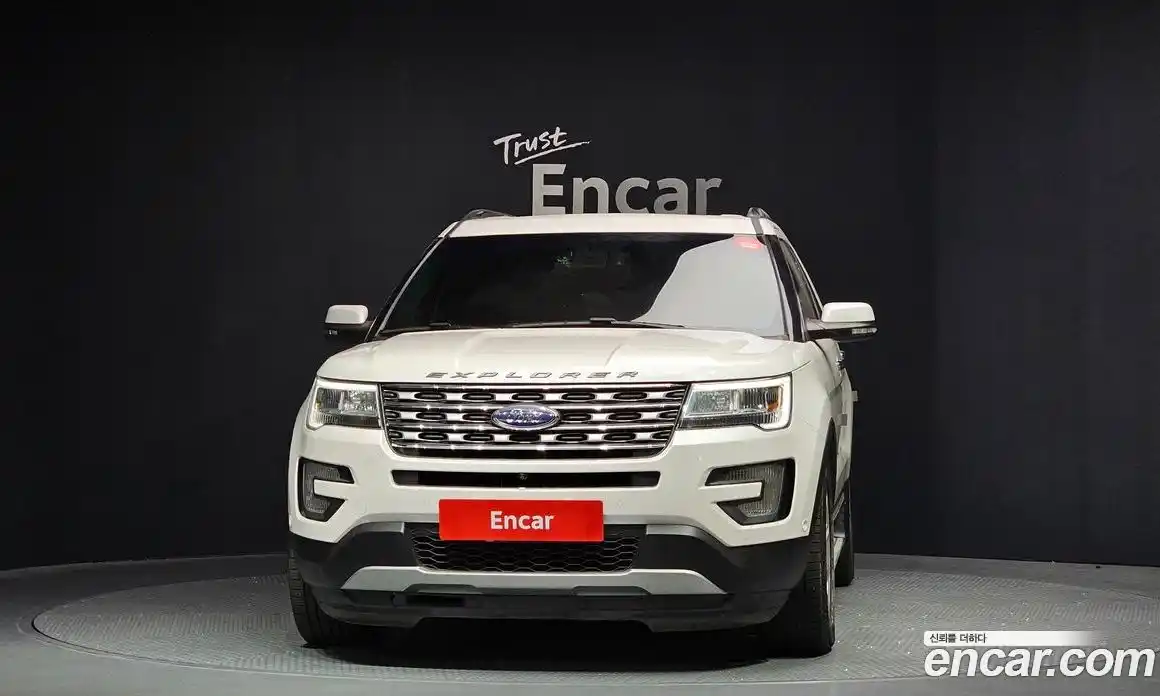 Ford Explorer 2016 2.3 гидро в Москве № 542523, фото 3