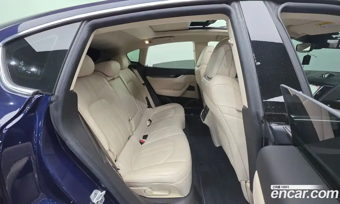 Maserati Levante 2019 3.0 гидро в Москве № 547704, фото 19