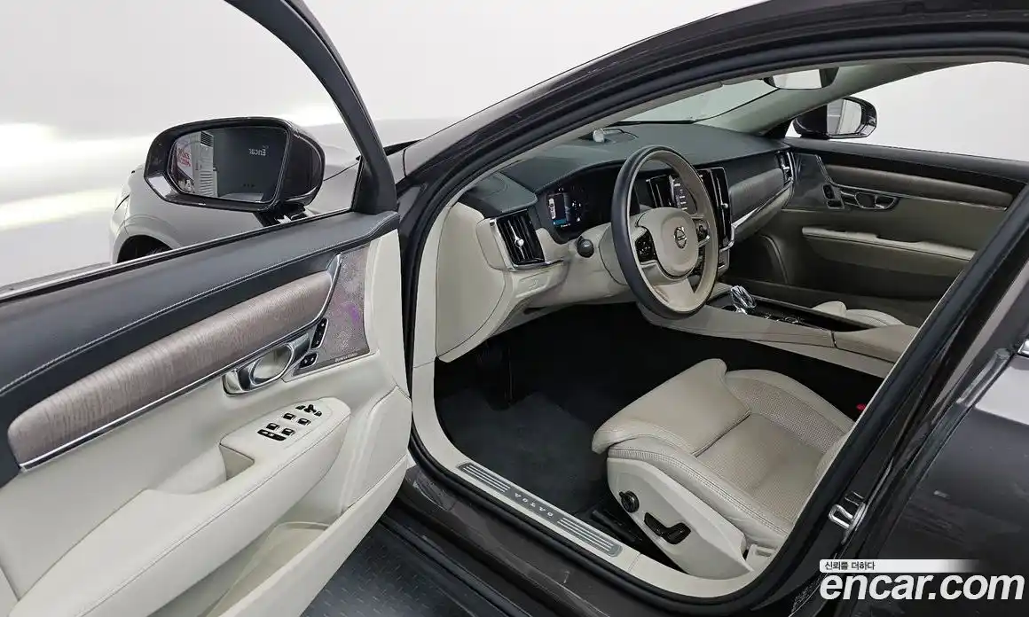 Volvo S90 2023 2.0 гидро в Москве № 593662, фото 10