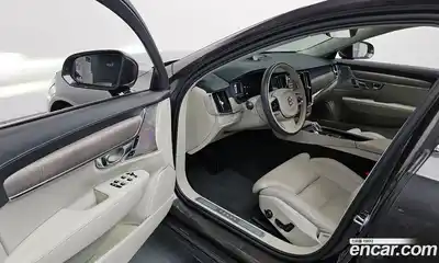Volvo S90 2023 2.0 гидро в Москве № 593662, миниатюра 10