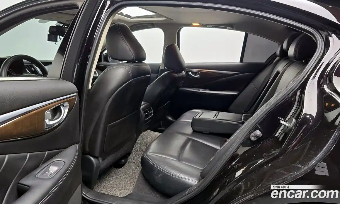 Infiniti Q50 2014 2.1 гидро в Москве № 611038, фото 13