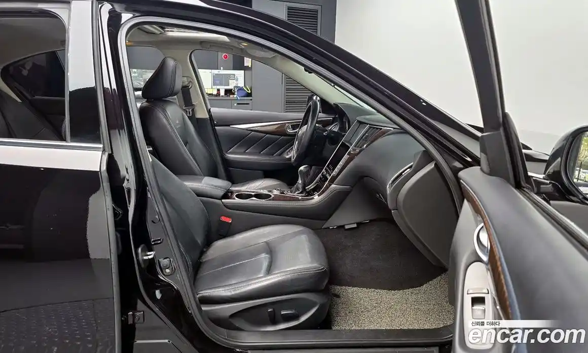 Infiniti Q50 2014 2.1 гидро в Москве № 611038, фото 10