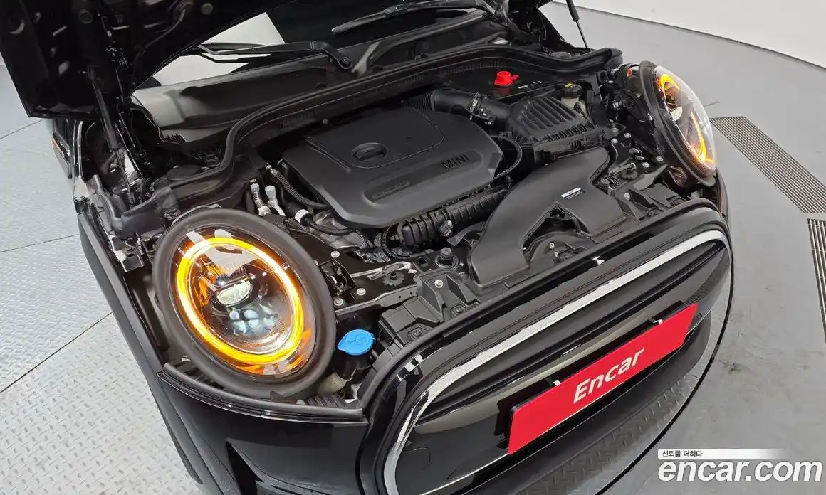 Mini Cooper 2022 1.5 гидро в Москве № 627738, фото 6