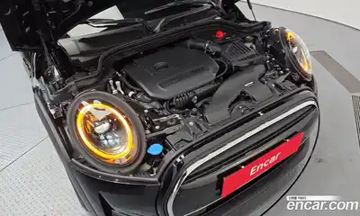 Mini Cooper 2022 1.5 гидро в Москве № 627738, миниатюра 6