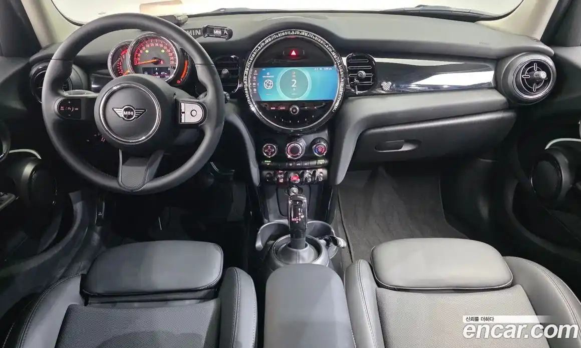 Mini Cooper 2022 1.5 гидро в Москве № 627738, фото 7