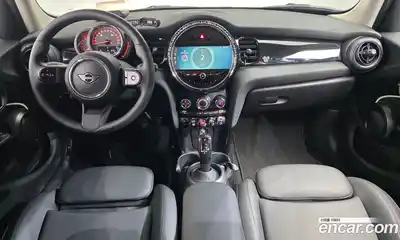 Mini Cooper 2022 1.5 гидро в Москве № 627738, миниатюра 7