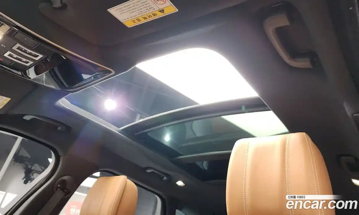 Land Rover Range-Rover Velar 2018 3.0 гидро в Москве № 724503, фото 19