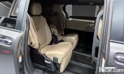 Toyota Sienna 2023 2.5 гидро в Москве № 750254, миниатюра 12