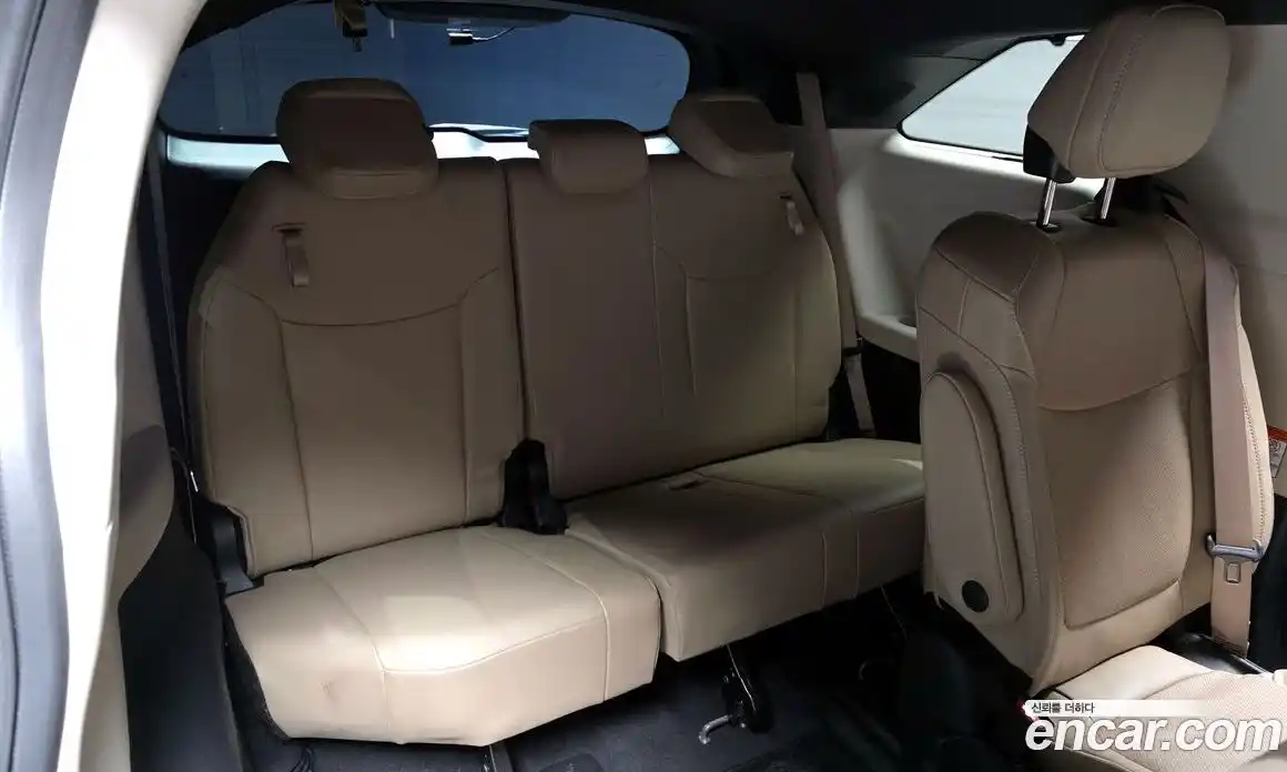 Toyota Sienna 2023 2.5 гидро в Москве № 750254, фото 13