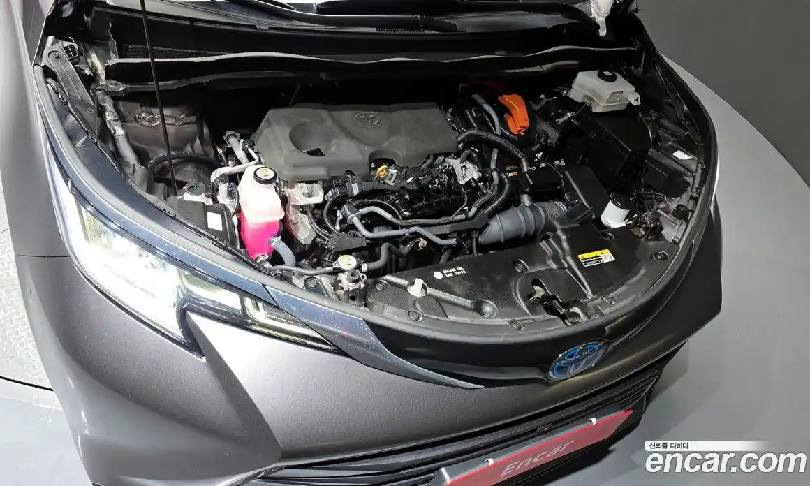 Toyota Sienna 2023 2.5 гидро в Москве № 750254, фото 6