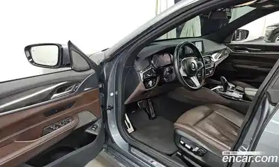 BMW 6-Series 2018 3.0 гидро в Москве № 763215, миниатюра 10
