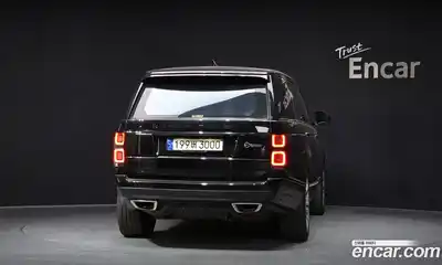 Land Rover Range-Rover 2018 5.0 гидро в Москве № 766058, миниатюра 4