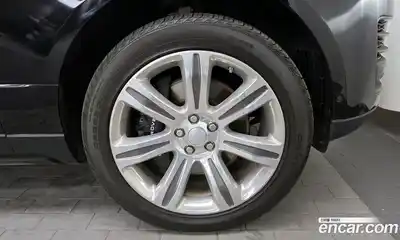 Land Rover Range-Rover 2018 5.0 гидро в Москве № 766058, миниатюра 5