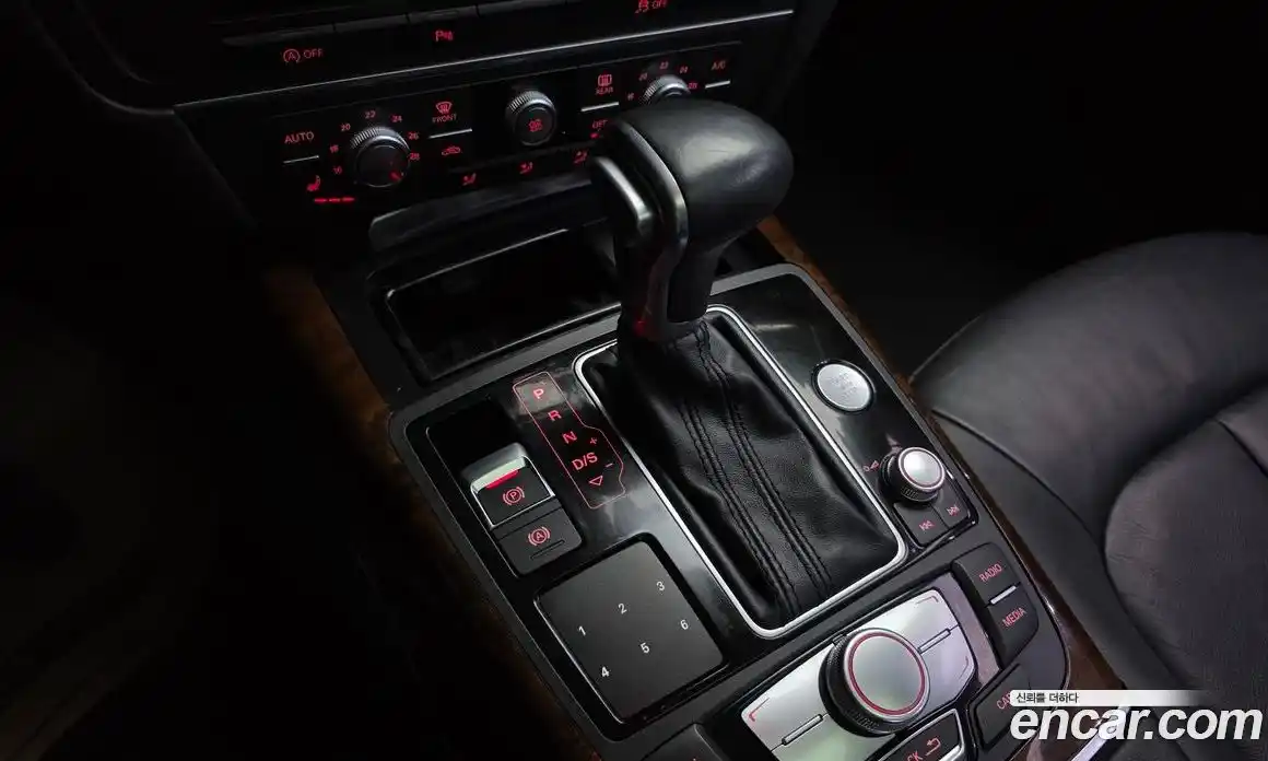 Audi A6 2015 3.0 гидро в Москве № 801770, фото 9
