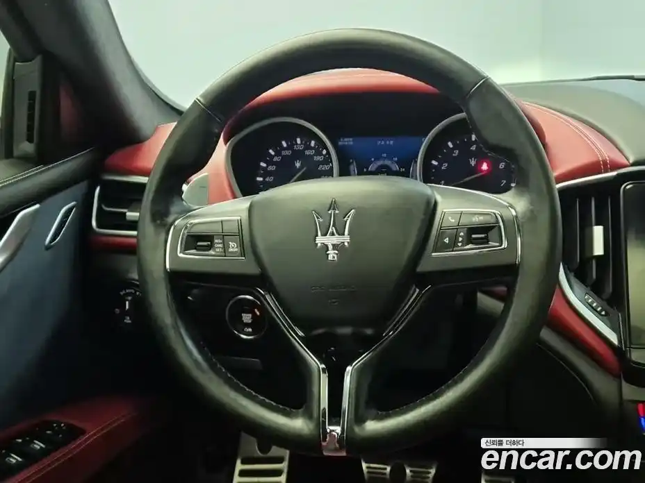 Maserati Ghibli 2021 3.0 гидро в Москве № 803274, фото 9