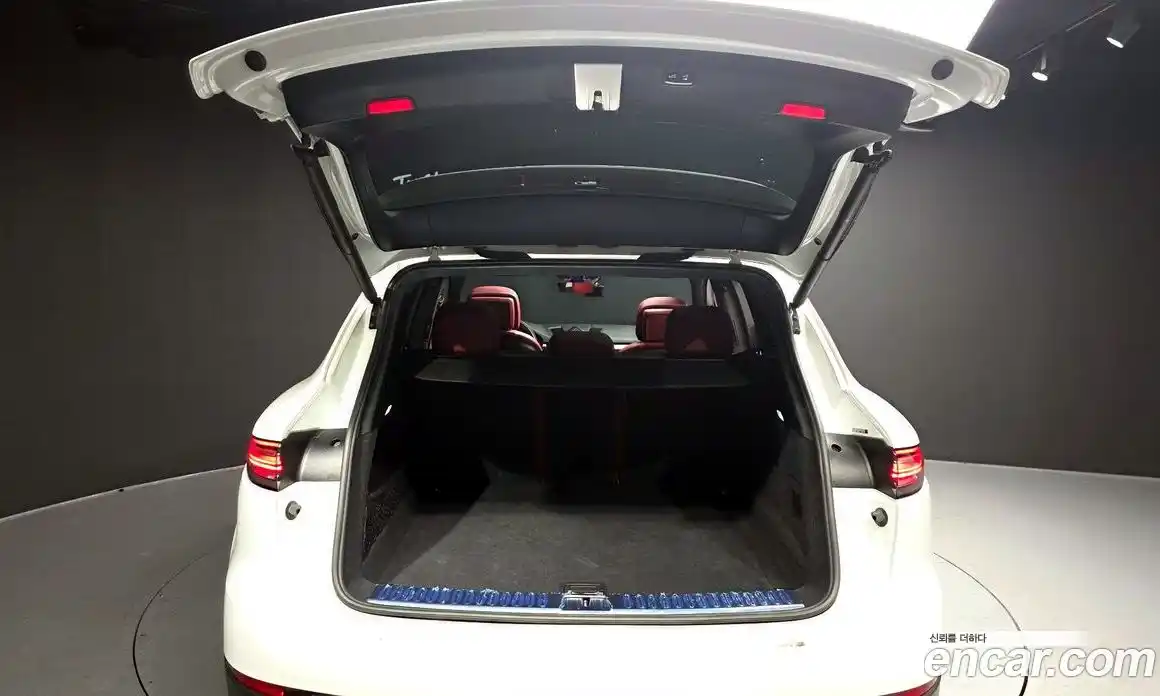 Porsche Cayenne 2020 3.0 гидро в Москве № 824422, фото 20