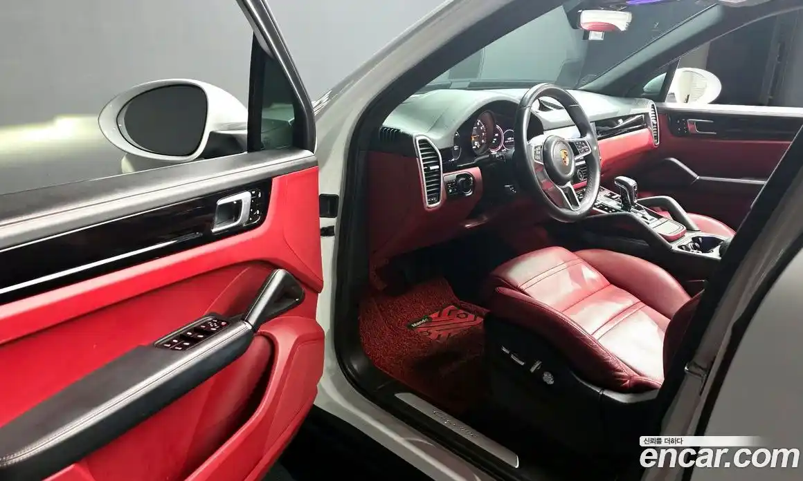 Porsche Cayenne 2020 3.0 гидро в Москве № 824422, фото 10