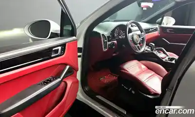 Porsche Cayenne 2020 3.0 гидро в Москве № 824422, миниатюра 10