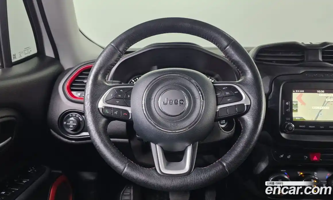 Jeep Renegade 2017 2.0 гидро в Москве № 826625, фото 16