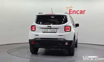 Jeep Renegade 2017 2.0 гидро в Москве № 826625, миниатюра 4