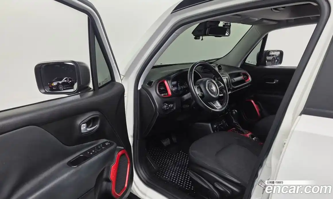 Jeep Renegade 2017 2.0 гидро в Москве № 826625, фото 10