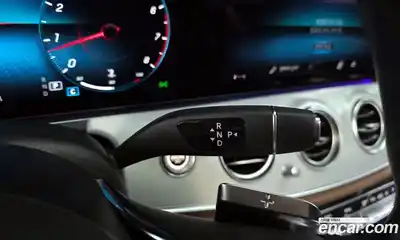 Mercedes-Benz E-Class 2021 2.0 гидро, миниатюра 9