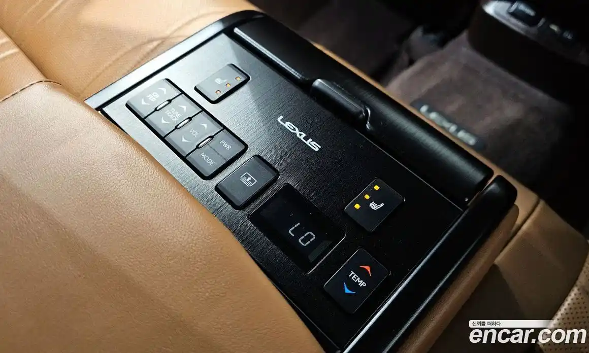 Lexus ES 2020 2.5 гидро в Москве № 862013, фото 18