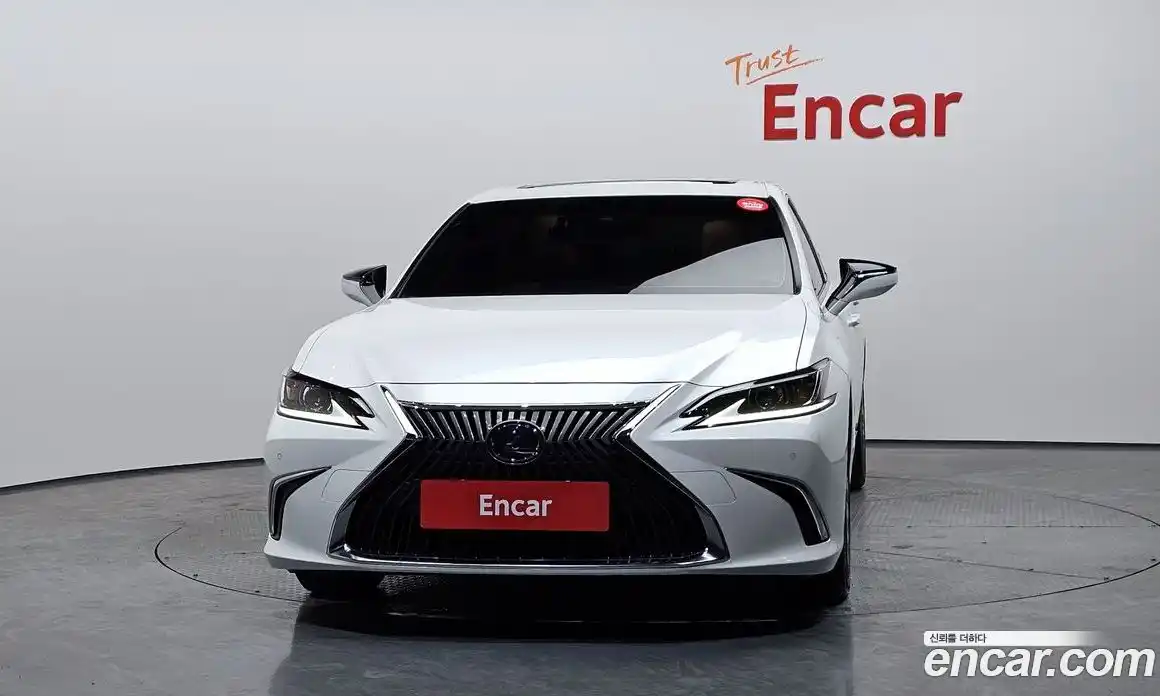 Lexus ES 2020 2.5 гидро в Москве № 862013, фото 3