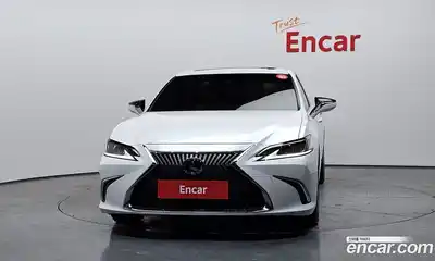 Lexus ES 2020 2.5 гидро в Москве № 862013, миниатюра 3