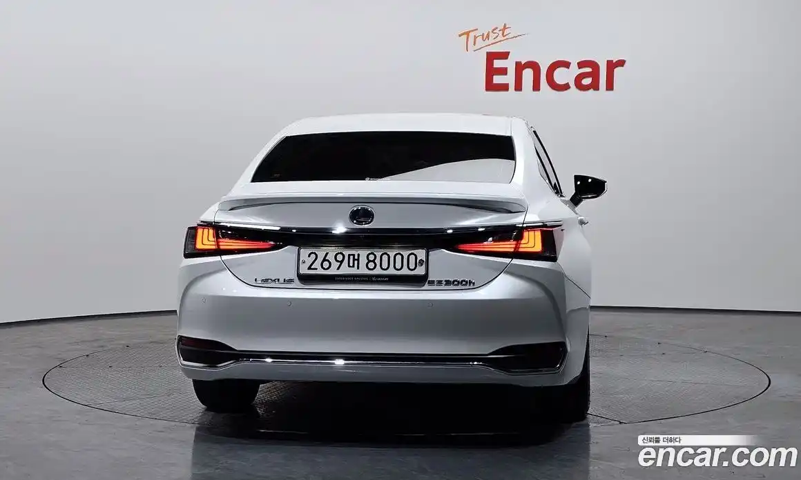 Lexus ES 2020 2.5 гидро в Москве № 862013, фото 4