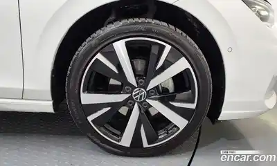 Volkswagen Golf 2025 2.0 гидро в Москве № 862208, миниатюра 5