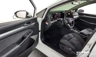 Volkswagen Golf 2025 2.0 гидро в Москве № 862208, миниатюра 10
