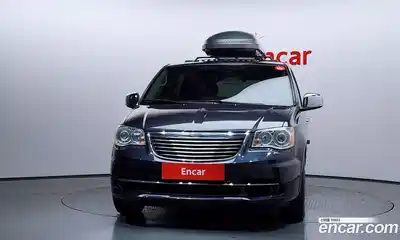 Chrysler Grand Voyager 2014 3.6 гидро в Москве № 864419, миниатюра 3