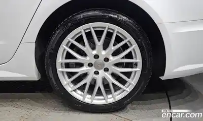 Audi A6 2018 2.0 гидро в Москве № 893993, миниатюра 5