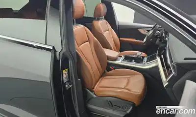 Audi Q8 2021 3.0 Автомат в Москве № 894135, миниатюра 12