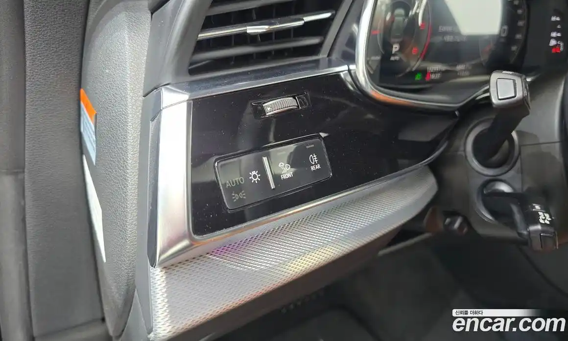 Audi Q8 2021 3.0 Автомат в Москве № 894135, фото 15