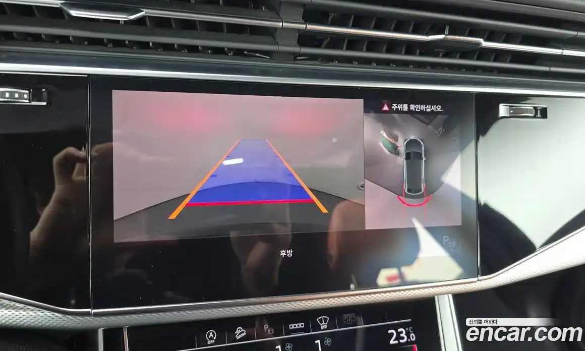 Audi Q8 2021 3.0 Автомат в Москве № 894135, фото 17