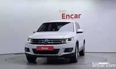 Volkswagen Tiguan 2012 2.0 гидро в Москве № 896161, миниатюра 3