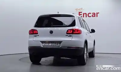 Volkswagen Tiguan 2012 2.0 гидро в Москве № 896161, миниатюра 4